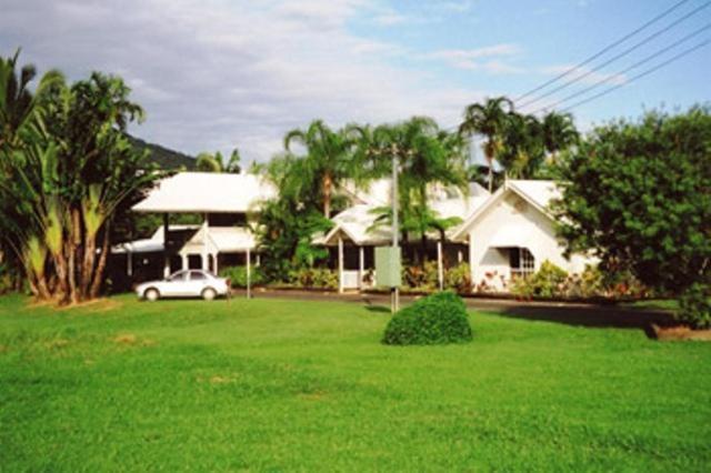 Tully Motel Exterior photo